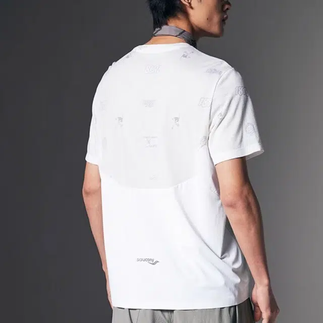 Saucony T