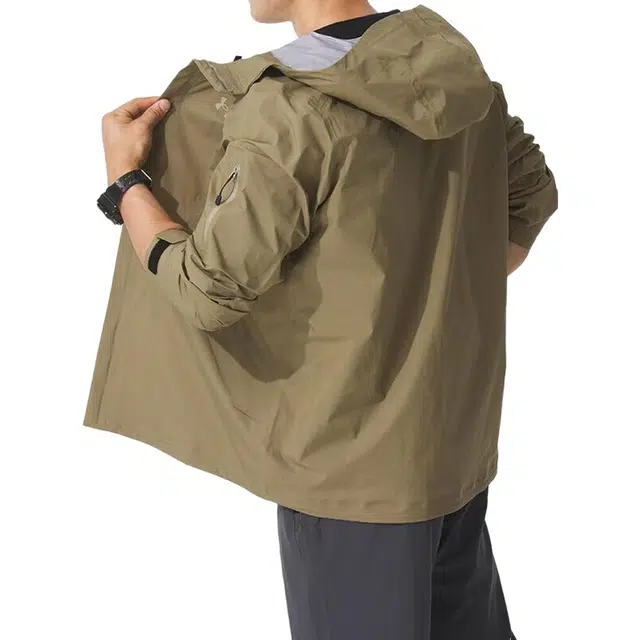 Under Armour Storm City Explore SS25