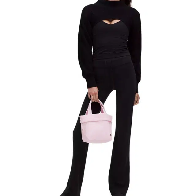 lululemon On My Level 5L Pink