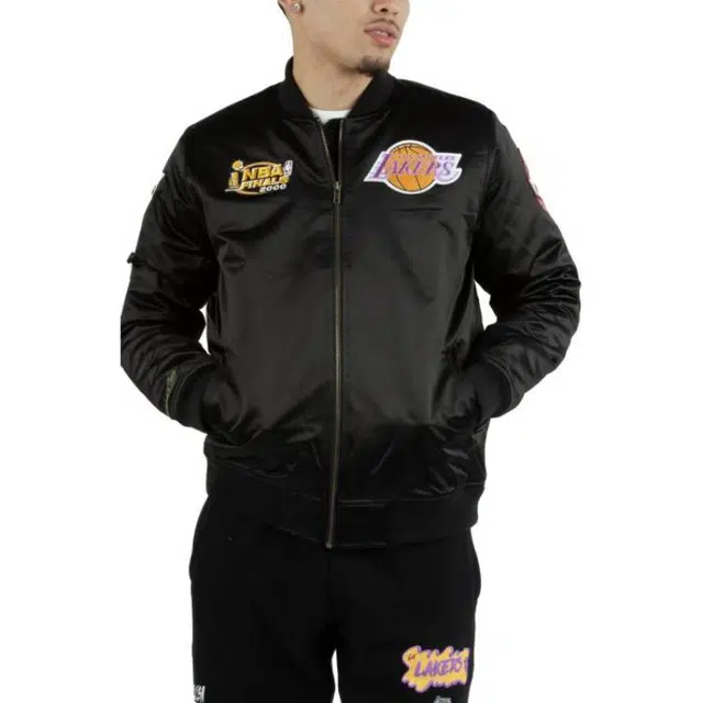 Mitchell Ness NBALogo