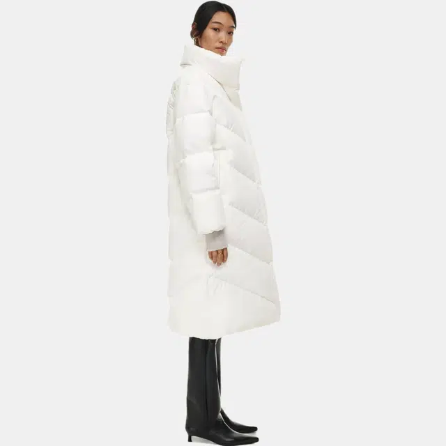ARITZIA Wilfred Cloud Puff Long