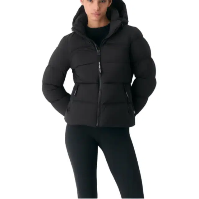 ARITZIA The SuperSnug Puff - cliMATTE