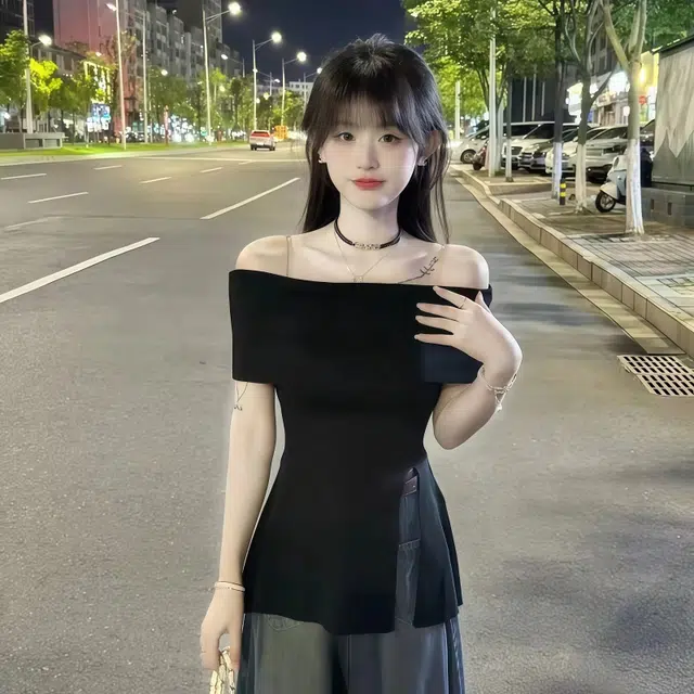 沐晓欣 一字领收腰开叉上衣阔腿牛仔裤休闲套装 女款