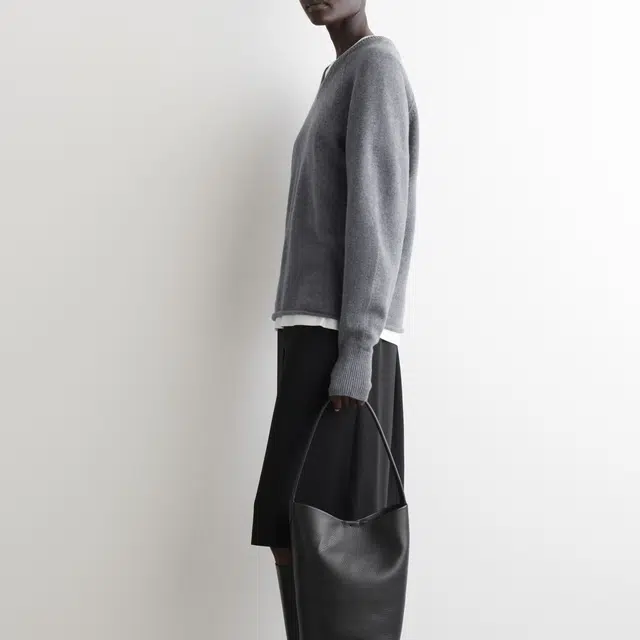 COS V
