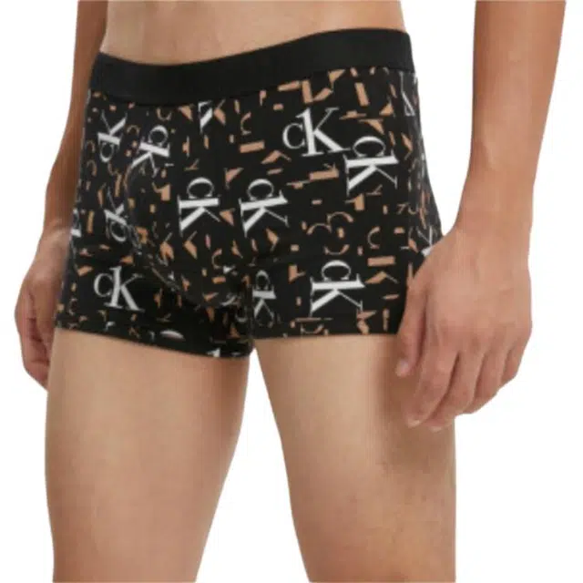 CKCalvin Klein SS22 2