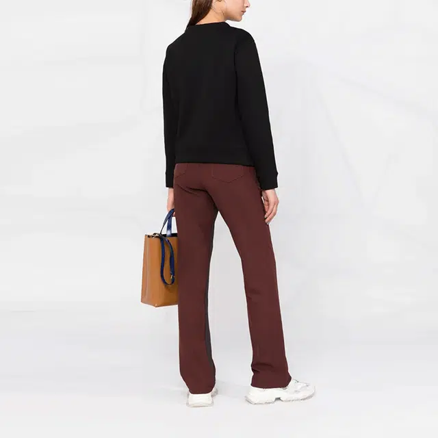 EMPORIO ARMANI FW21 Logo