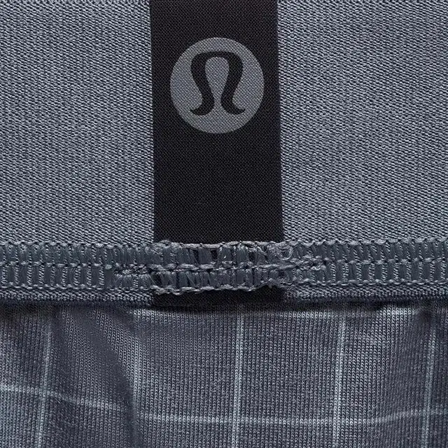 lululemon AIM