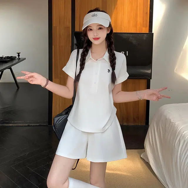 Kiki Clothing Boutique polo