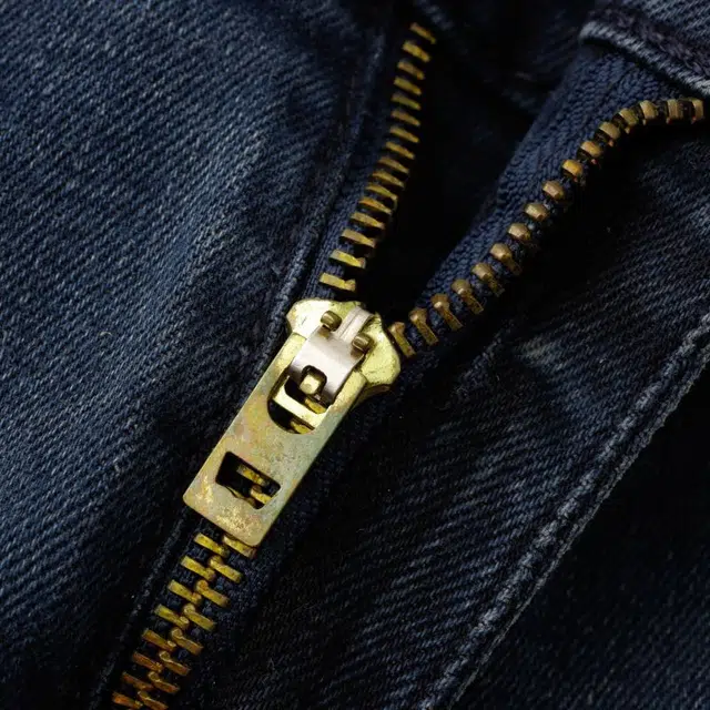 Levis