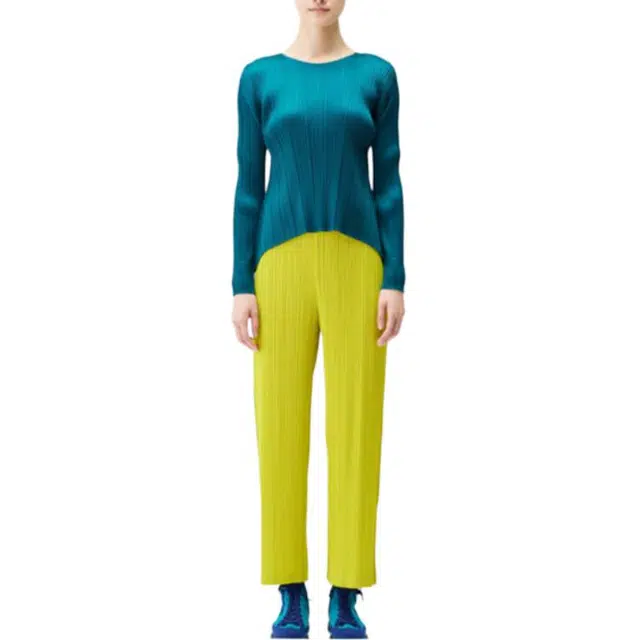 PLEATS PLEASE ISSEY MIYAKE T