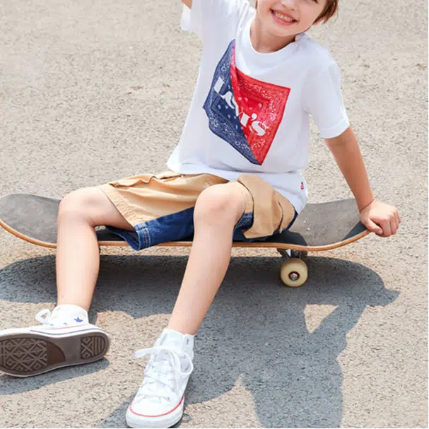 levis T