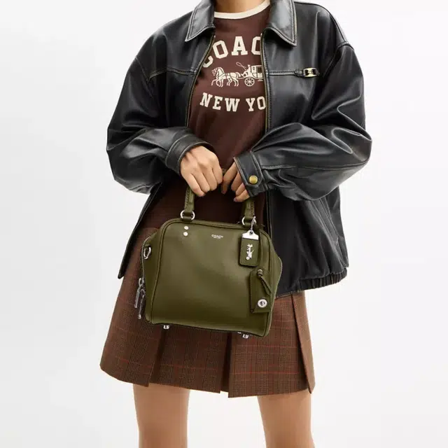 COACH Cube Rogue 20