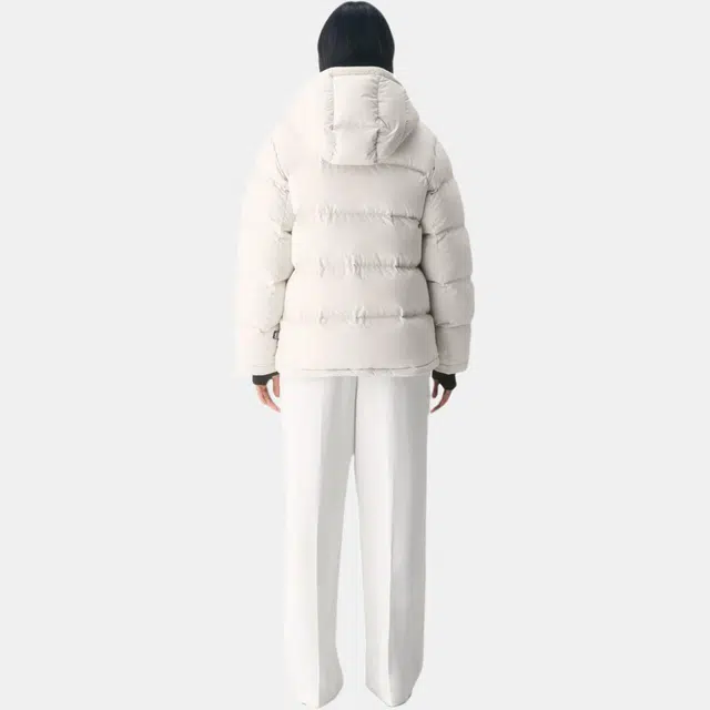 ARITZIA The Super Puff - cliMATTE