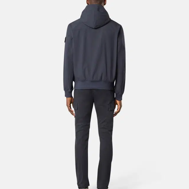 STONE ISLAND SS25 SOFT SHELL