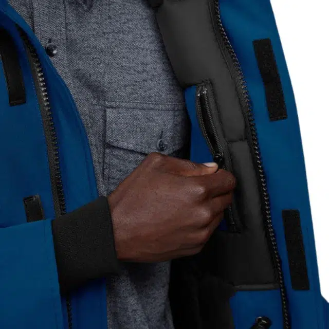 Canada Goose Langford Logo