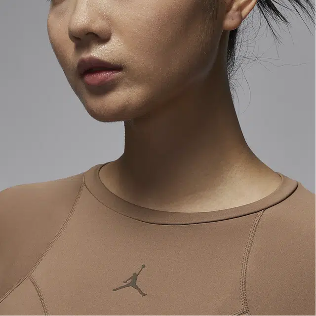 Jordan logo T