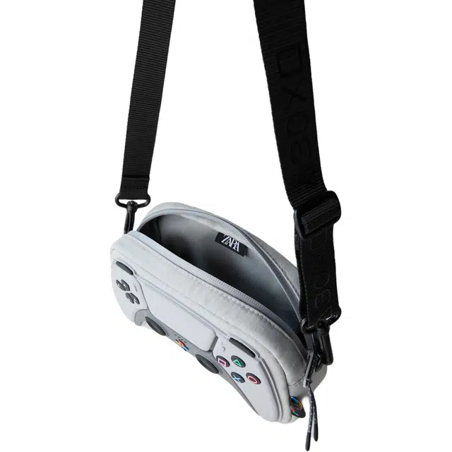 ZARA PLAYSTATION 30