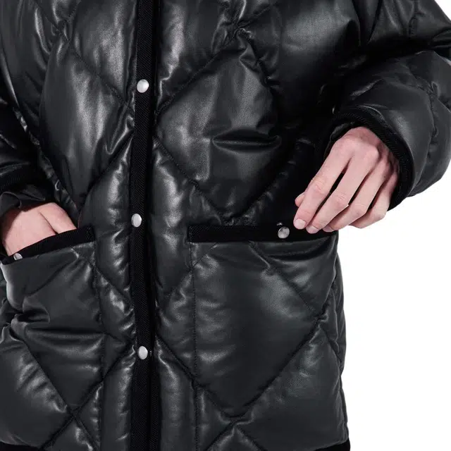 PRADA Logo