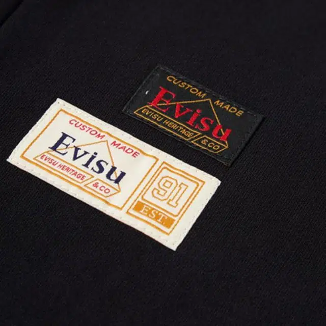 EVISU M
