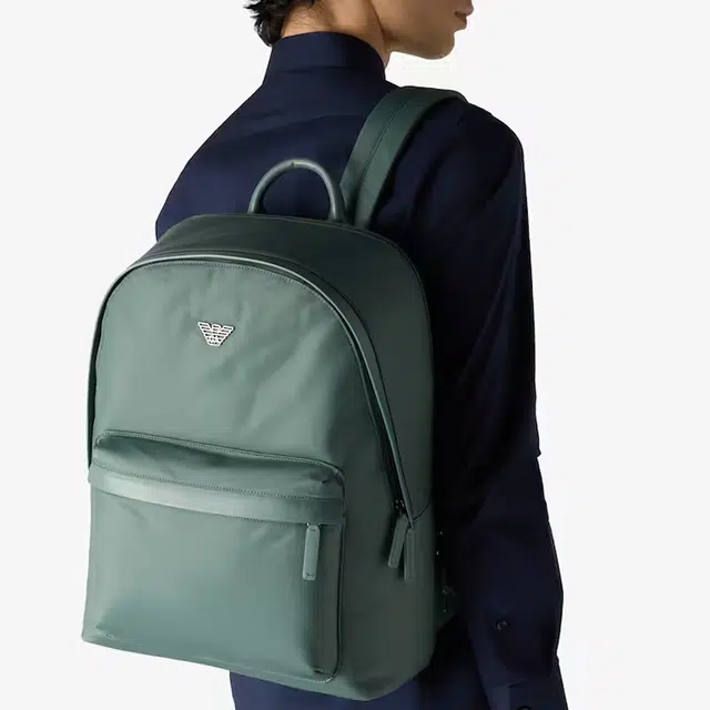 EMPORIO ARMANI Capsule