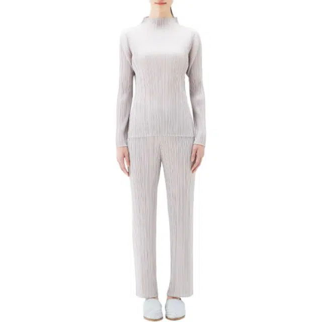 ISSEY MIYAKE T