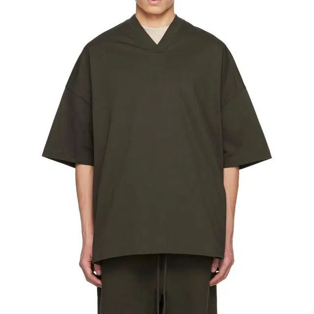 Fear of God Essentials SS24 V-Neck Tshirt VT Ink