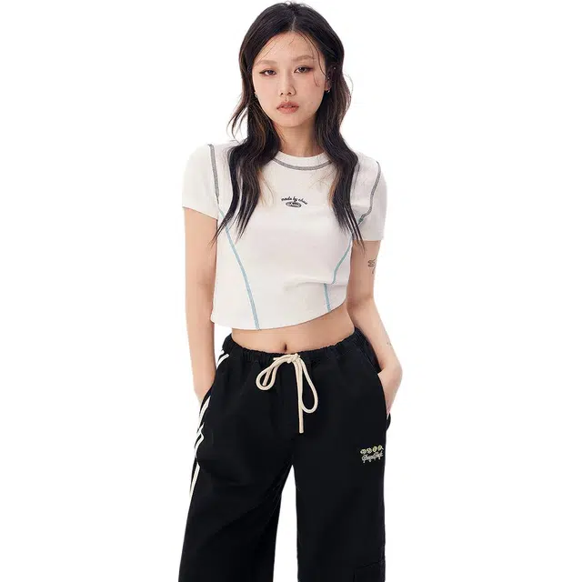 CHUU T
