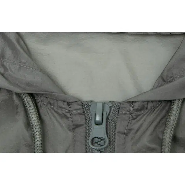 沫晗依美 纯色连帽拉链夹克外套 女款 浅灰色