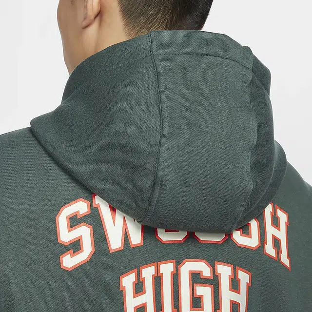 Nike Sportswear Club