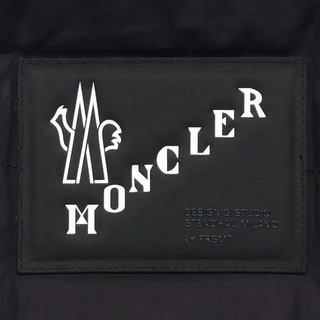 Moncler x Fragment FW21 alkenlogo