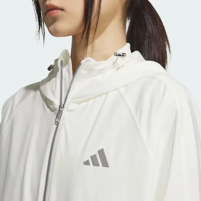 adidas MUST HAVES SS25 ALL DAY logo