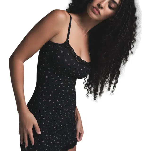 SKIMS Fits Everybody Lace Slip Dress Onyx Rosebud Print