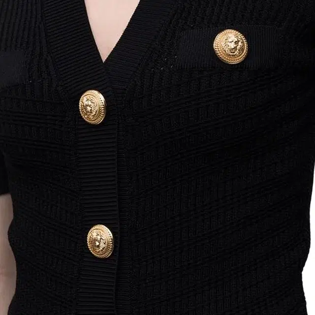 BALMAIN V