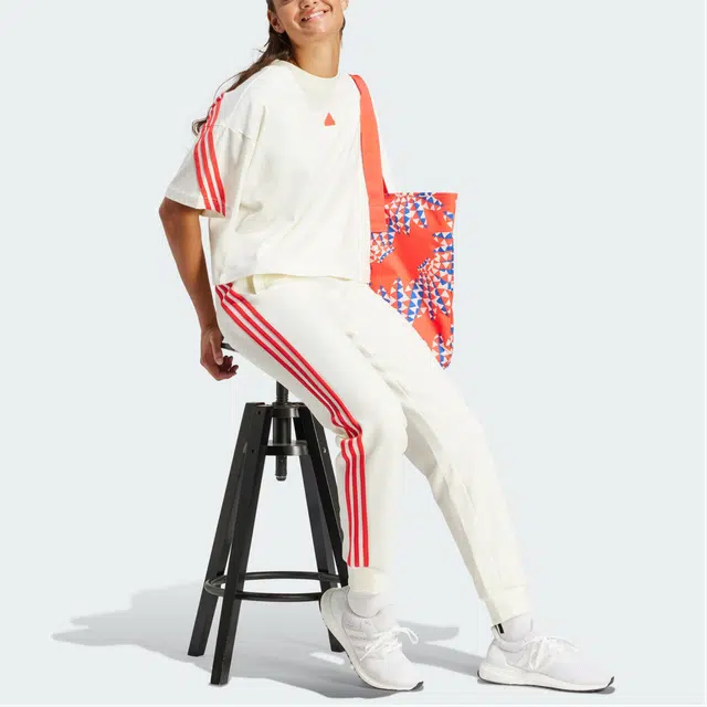 adidas Future Icons 3-Stripes Regular Pants