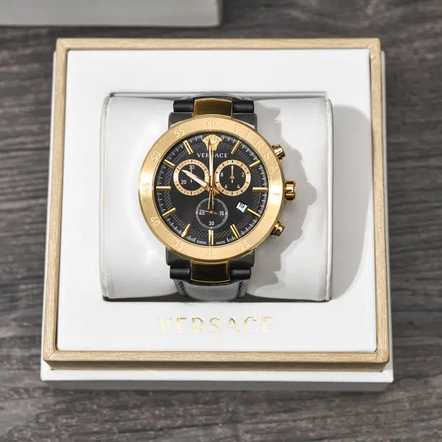 VERSACE 43
