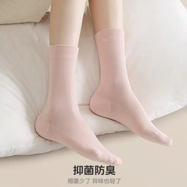十三日季 纯棉吸汗透气纯色简约中筒袜 女款