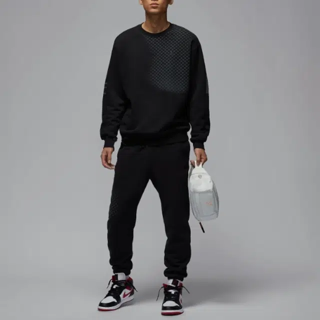 Jordan GFXFlt AS M J T CRER CNY
