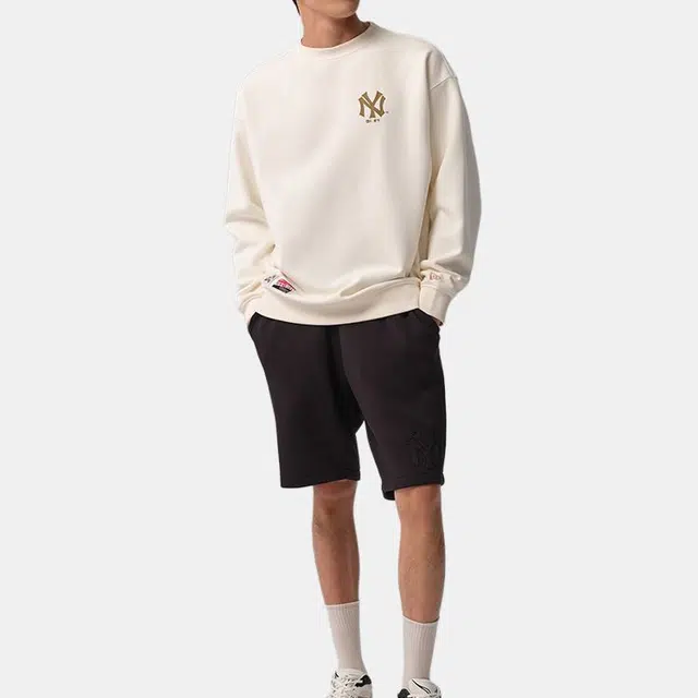 New Era x MLB Crewneck Ivory