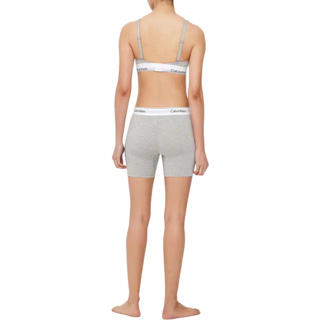 CALVIN KLEIN