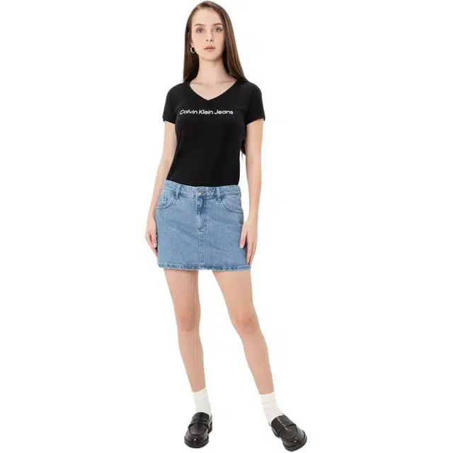 CALVIN KLEIN V T
