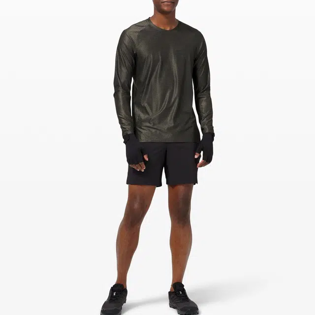 lululemon Licence to Train T