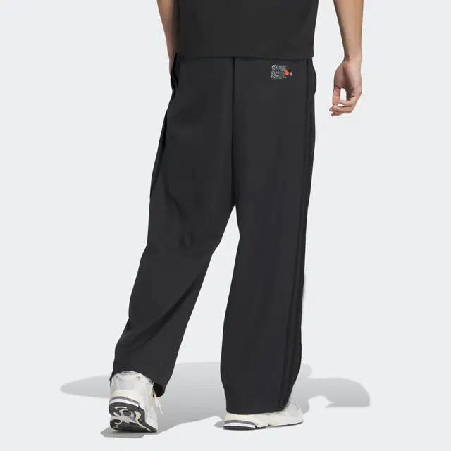 adidas originals adidas originals SS24 V-Day Pants