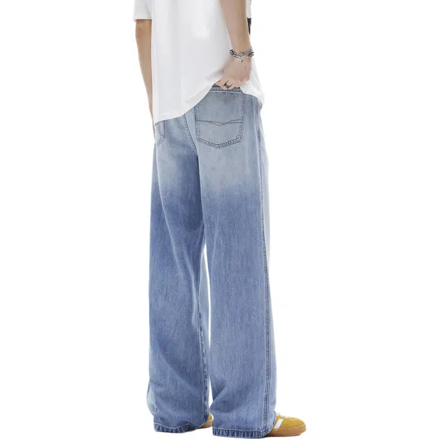 Lee Cooper