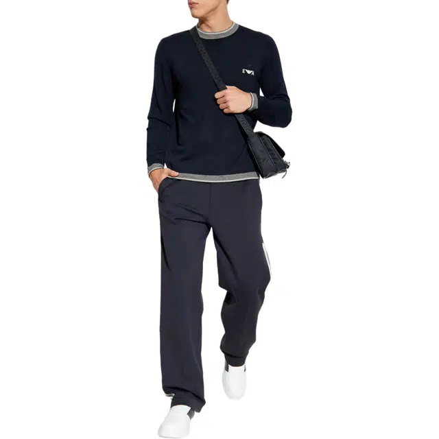 EMPORIO ARMANI FW25 Logo