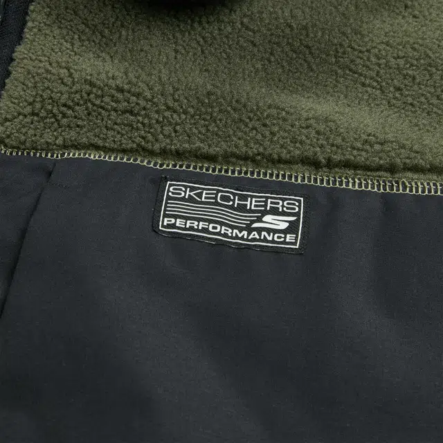 Skechers