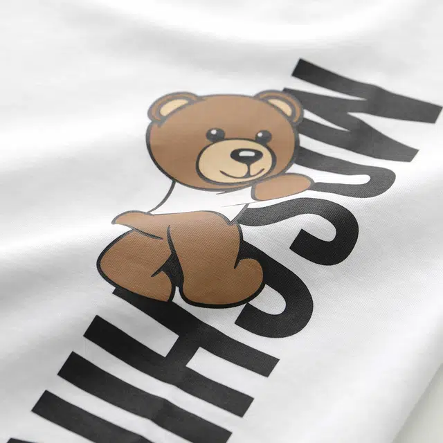 MOSCHINO T