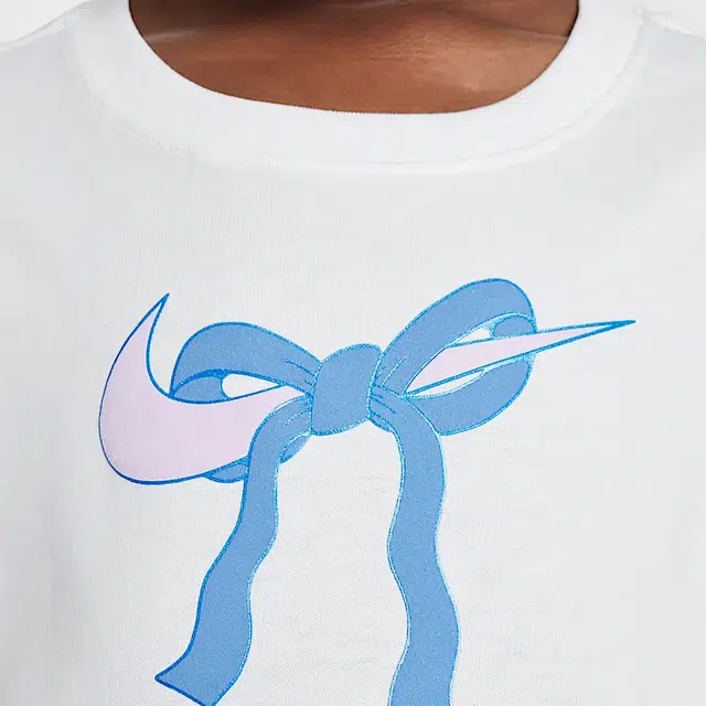 Nike SwooshTRibbon