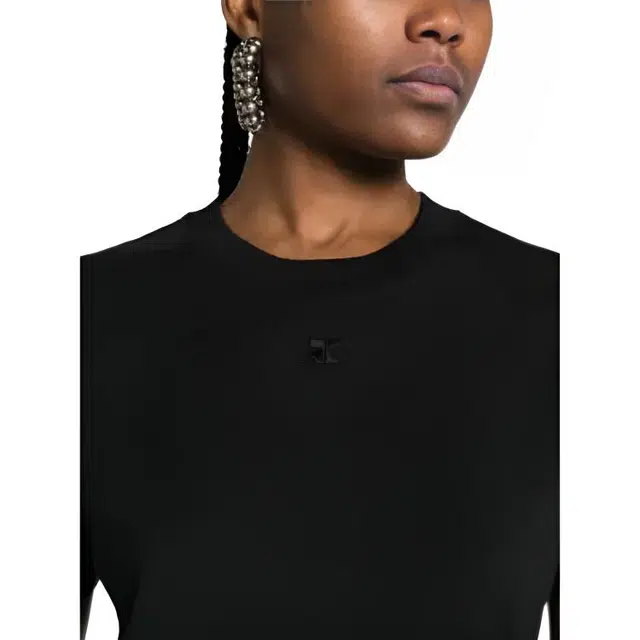 COURREGES T