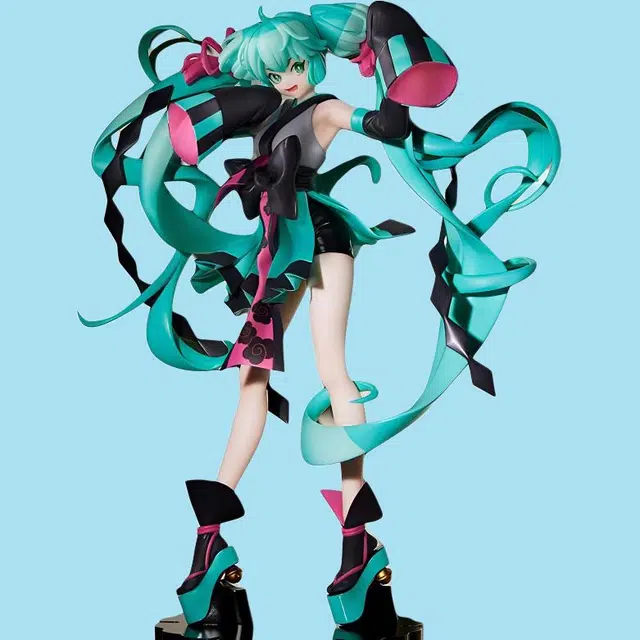FURYU TENITO 22cm