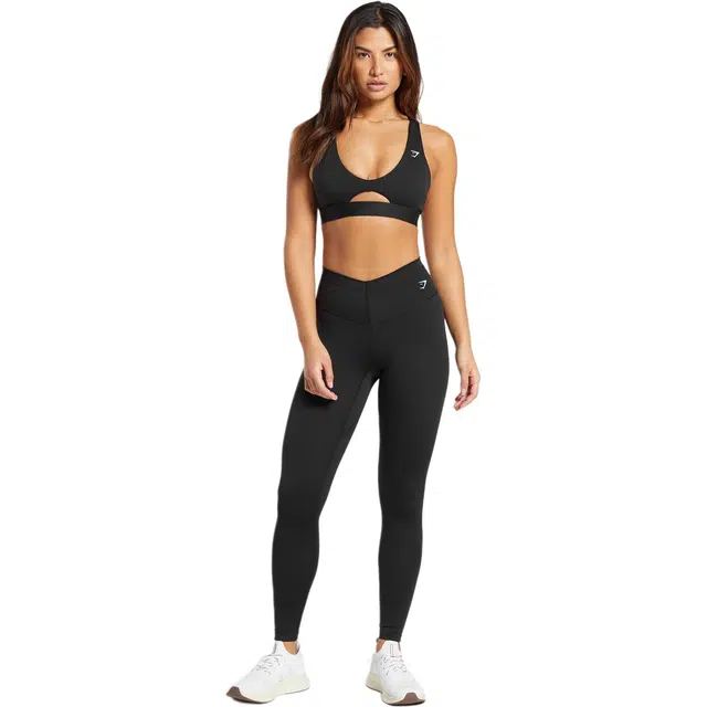 GYMSHARK Peek A Boo